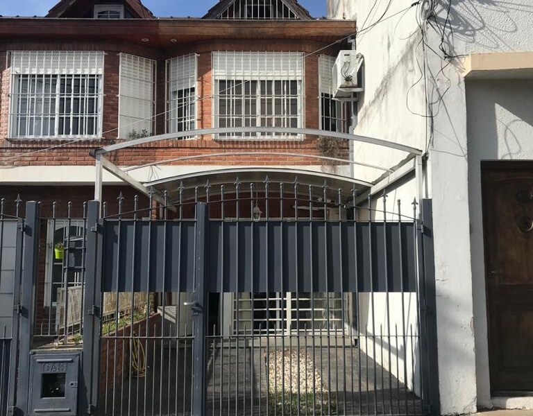 Balcarce 1600